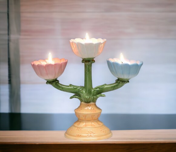 Ceramic Victorian Daisy Flowers Tealight Candelabra (Candles NOT Included), Home D&#xE9;cor, Gift for Her, Gift for Mom, Kitchen D&#xE9;cor