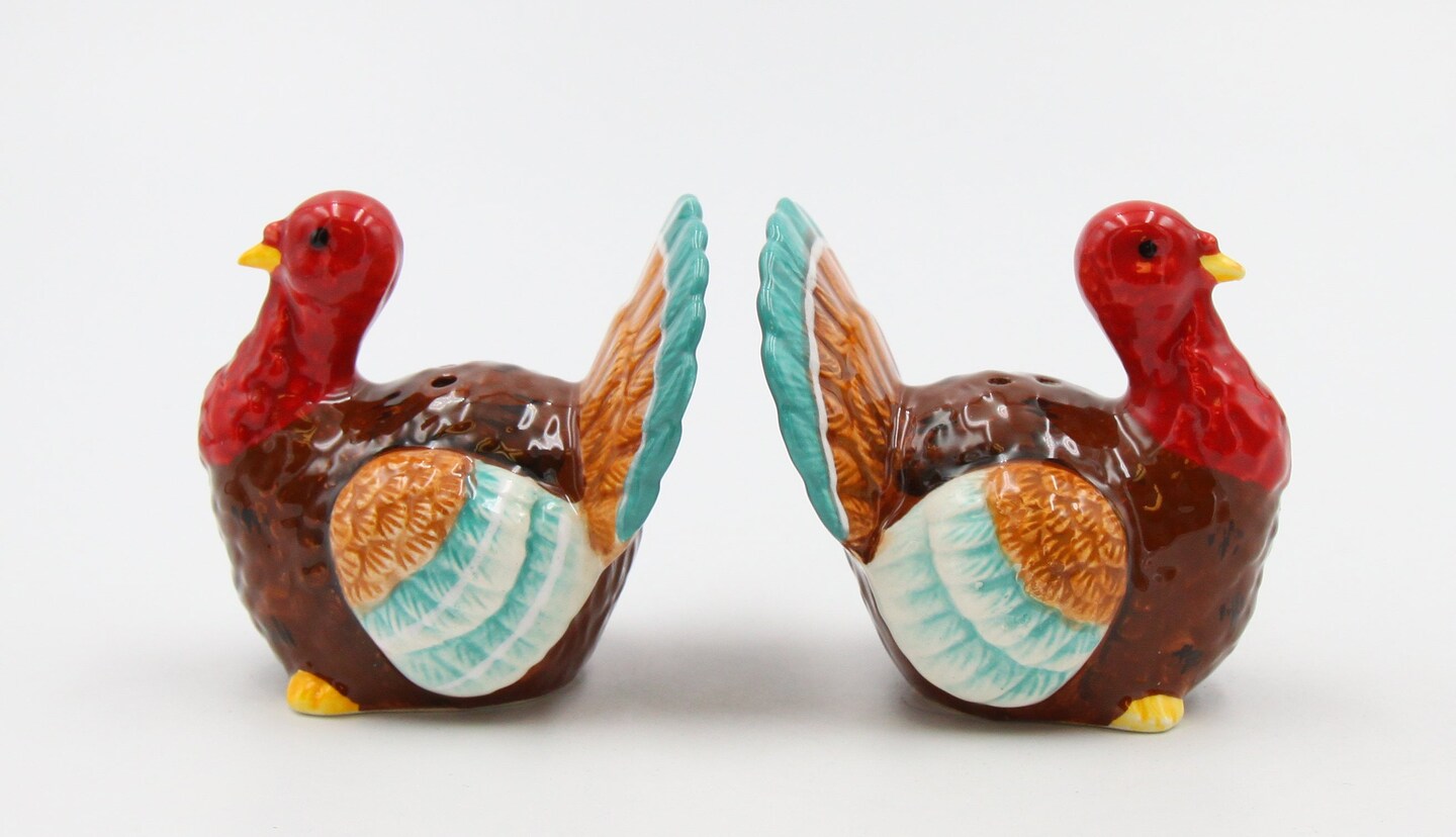 Ceramic Thanksgiving Turkey Salt And Pepper Shakers, Home D&#xE9;cor, Gift for Her, Gift for Mom, Kitchen D&#xE9;cor, Fall D&#xE9;cor, Thanksgiving D&#xE9;cor