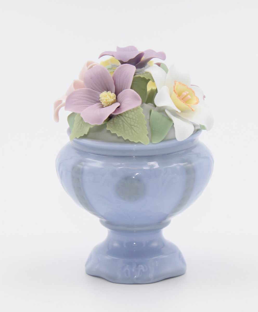 Ceramic Violet Flower Pot Figurine, Home Décor, Gift for Her, Gift for Mom, Spring Décor, Wedding Decor