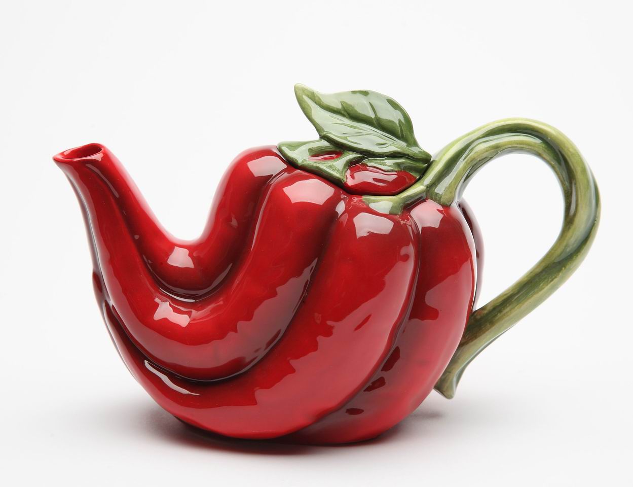 Hand Painted Ceramic Red Chili Pepper Teapot, Gift for Her, Gift for Mom, Tea Party Décor, Café Décor, Farmhouse Décor