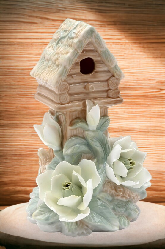 Ceramic Birdhouse With Magnolia Night Light, Home Décor, Gift for Her, Gift for Mom, Nature Lover Décor, Cottagecore