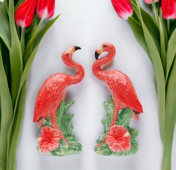 Ceramic Pink Flamingo Salt & Pepper Shaker Set, Home Décor, Gift for Her, Gift for Mom, Kitchen Décor, Birdwatcher Gift