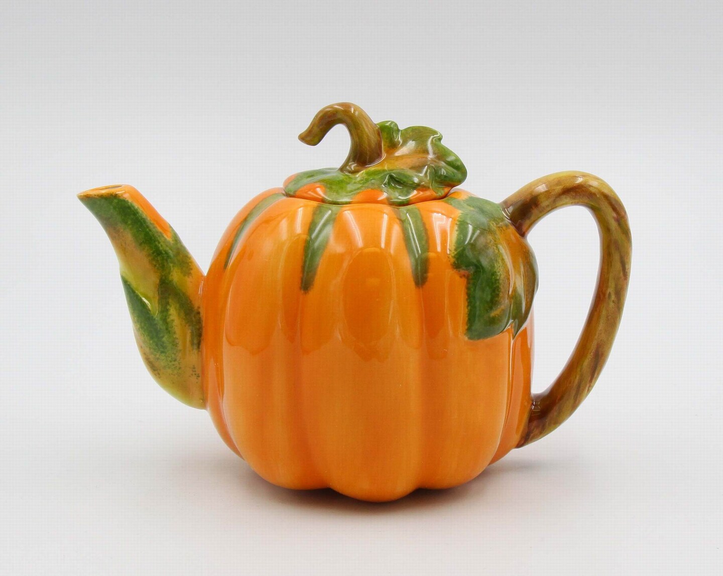Ceramic Pumpkin Teapot for Pumpkin Spice Lovers, Gift for Her, Gift for Mom, Tea Party D&#xE9;cor, Caf&#xE9; D&#xE9;cor, Fall Thanksgiving Decor
