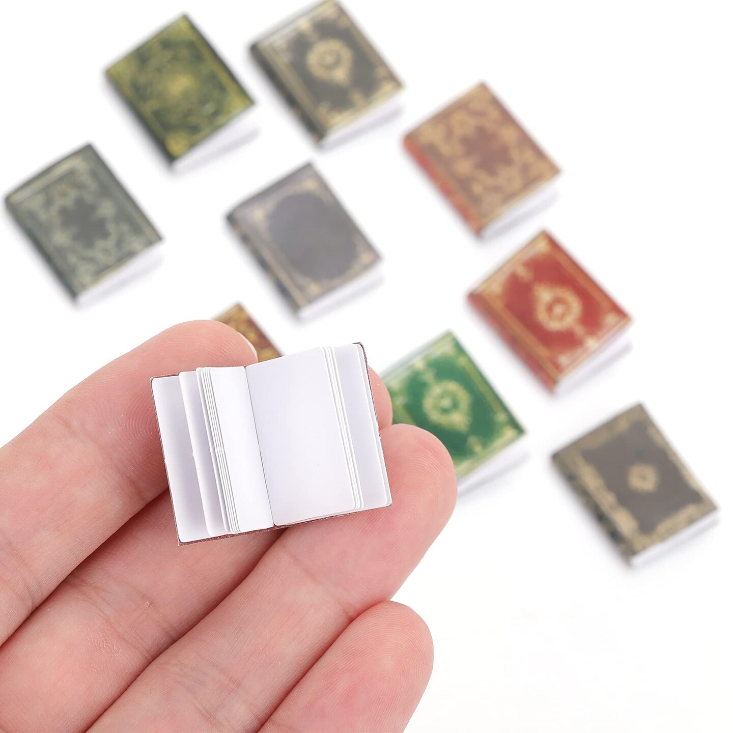 12 Pieces Miniatures Dollhouse Books, 1:12 Scale Mini Books, Model Decoration for Dollhouse Accessories Boys and Girls Play Entertainment Supplies