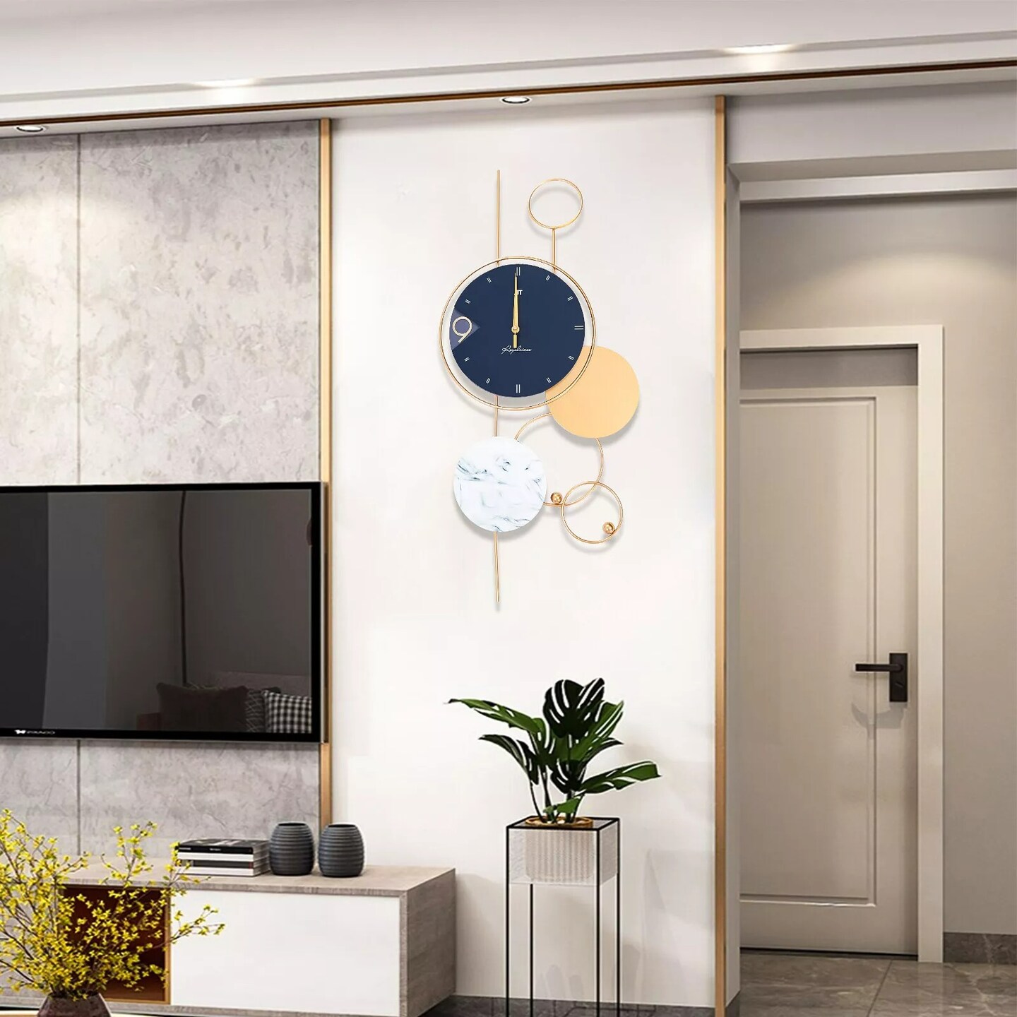Modern Exquisite &#x26; Stylish Design Wall Clock Built-in Sweeping Seconds Movement