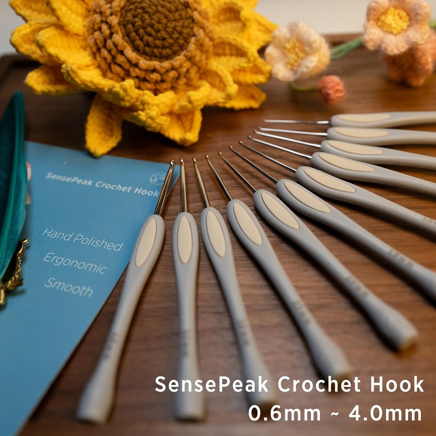 3.5mm Crochet Hook, Ergonomic Stainless Steel Small Inline Pointy Crochet Hook for Arthritic Hands