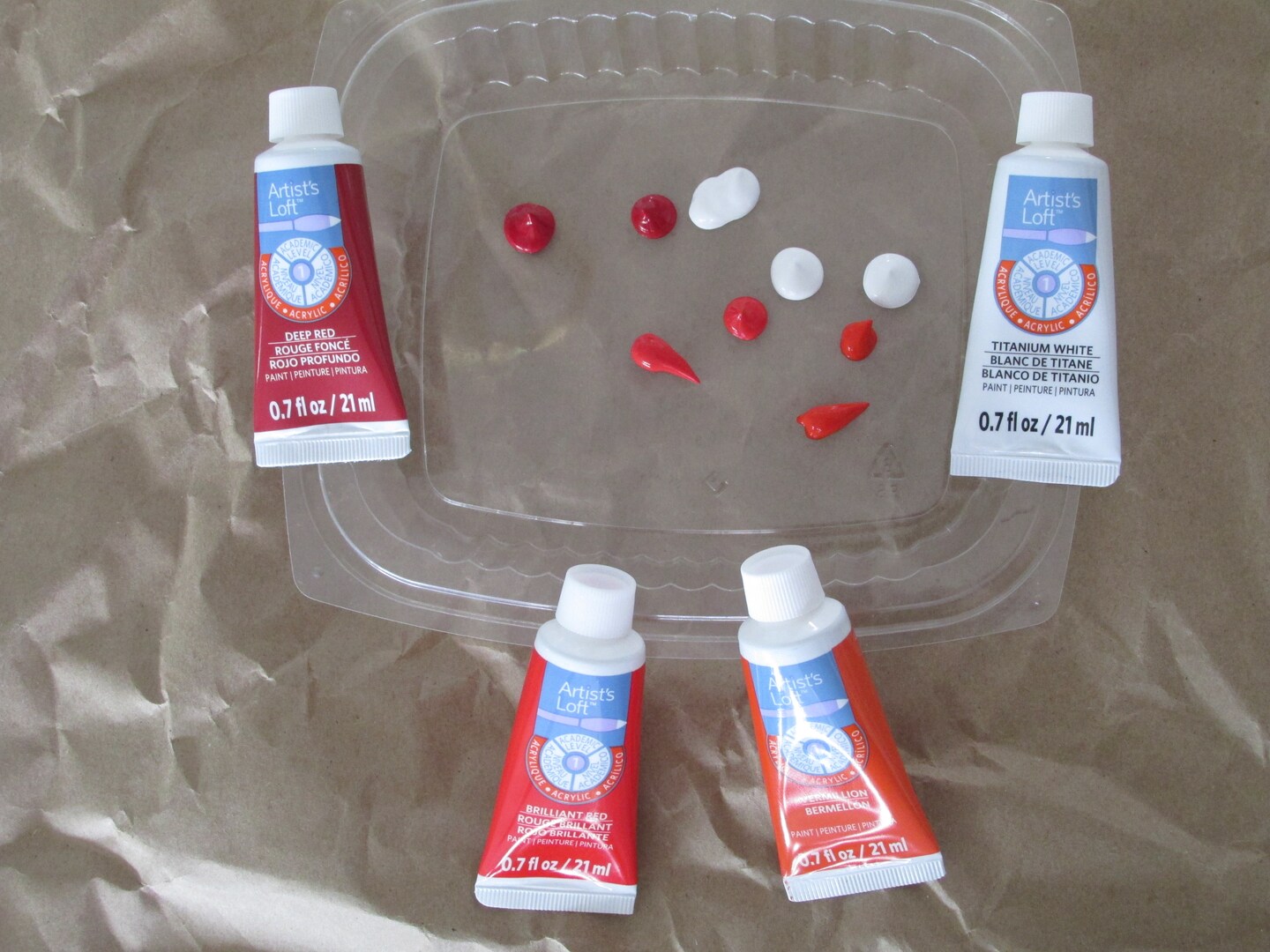 Paint flowers in grass with acrylic paint. image 5