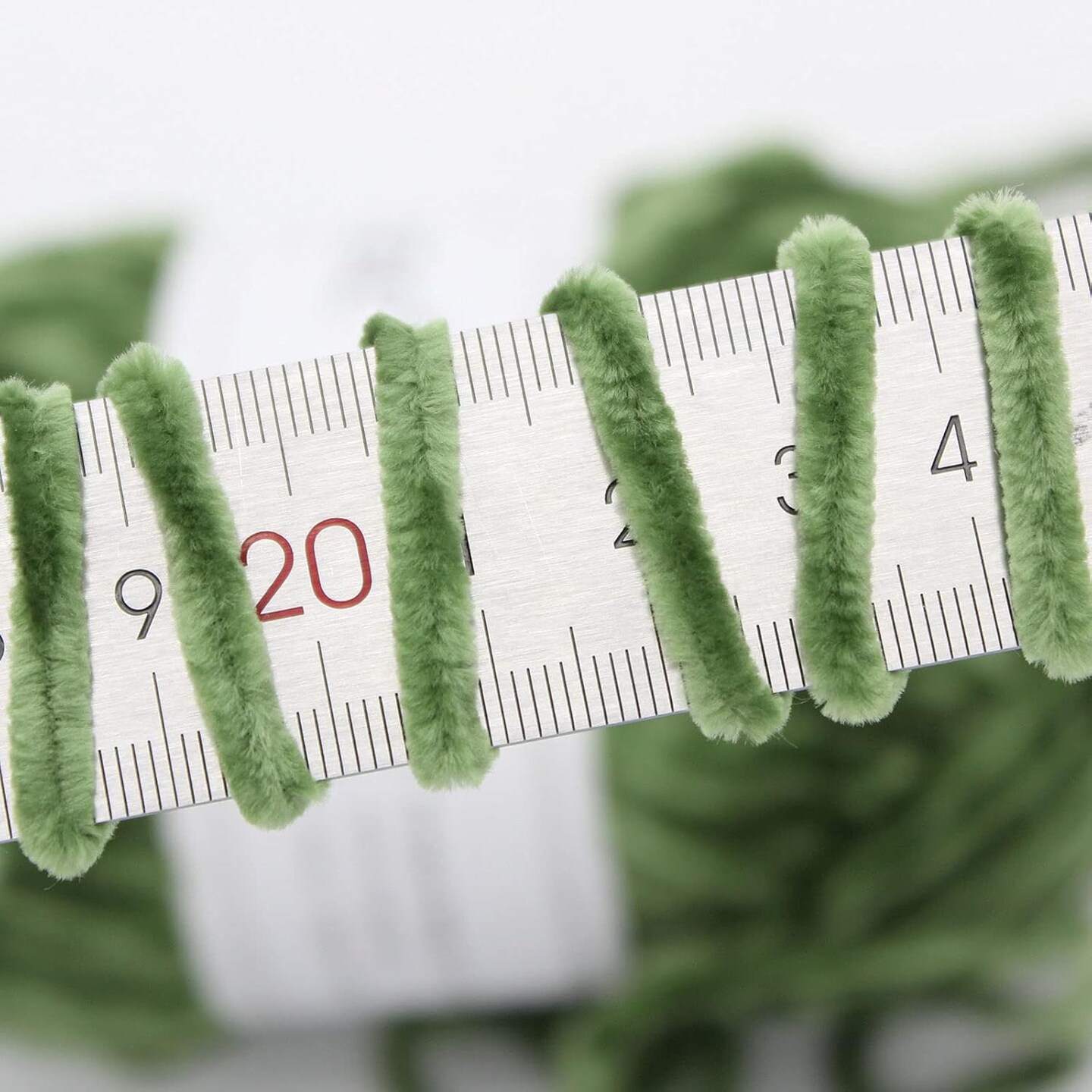 NICEEC 3 Skeins Soft Chenille Yarn Blanket Yarn for Knitting Fancy Yarn for Crochet Weaving DIY Craft Total Length 3×85m (3×93yds, 3×50g)_Army Green