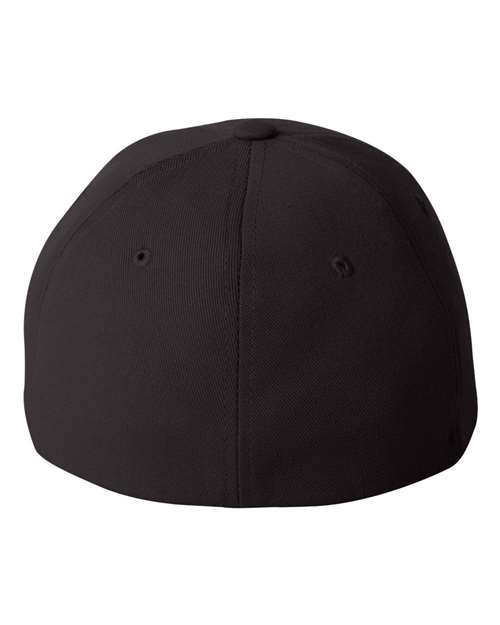 Flexfit&#xAE; Pro-Formance Cap