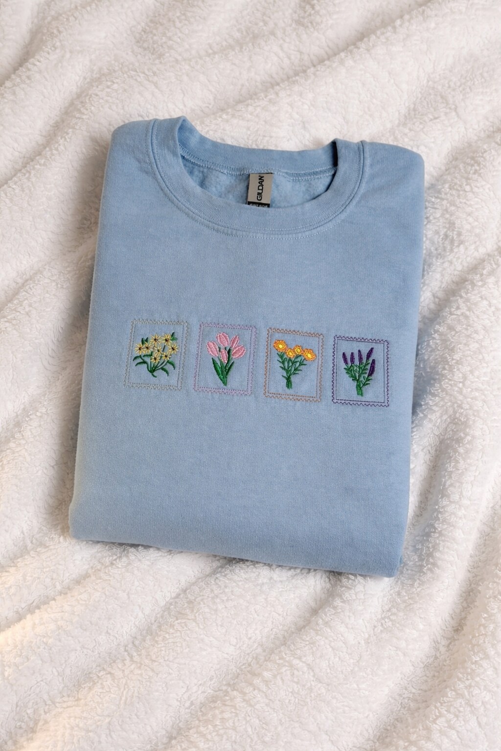トップス TELMA Embroidered Sweatshirt Floral Stamp Embroidered Sweatshirt | MakerPlace by Michaels