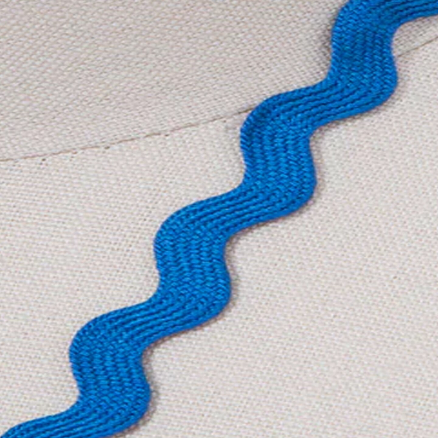 3 Yards True Blue Ric Rac Zig Zag Ribbon Trim &#x2013; Decorative Sewing Ribbon for Edging, Crafts &#x26; Home Decor
