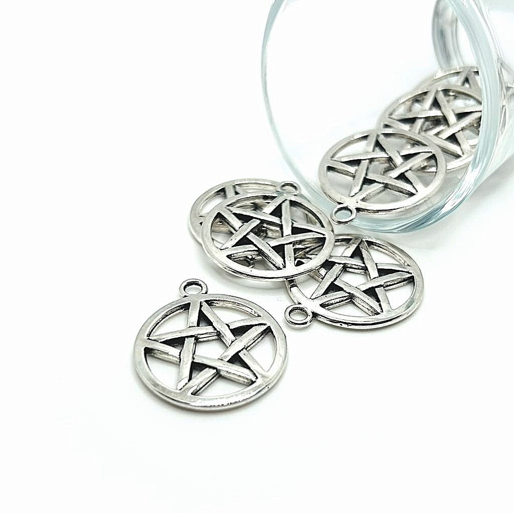 4, 20 or 50 Pieces: Large Wiccan Pentacle Charms