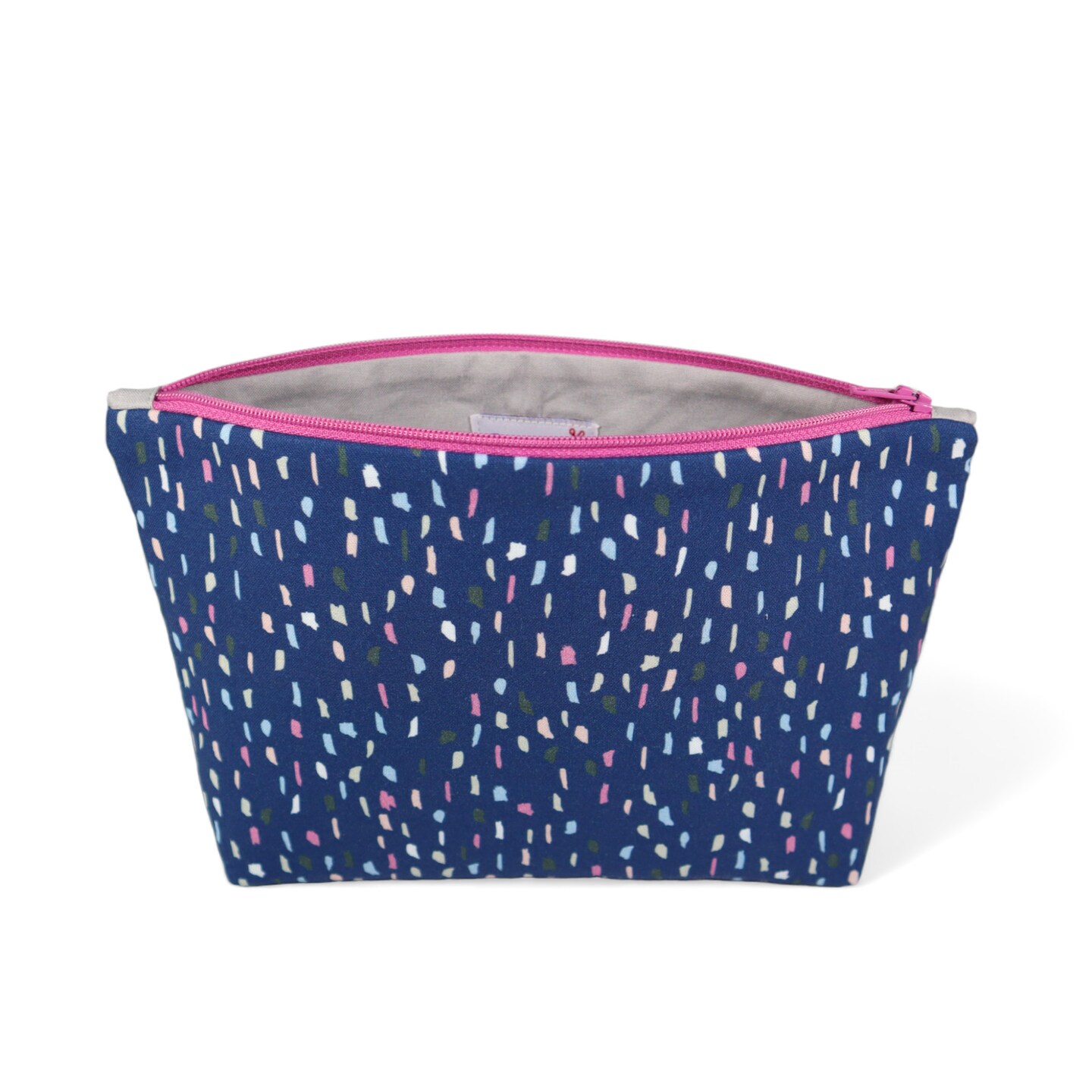 Crosscut Sewing Co.® Zipper Pouch Sewing Project Kit for Beginners with Fabric, Instructions and Video