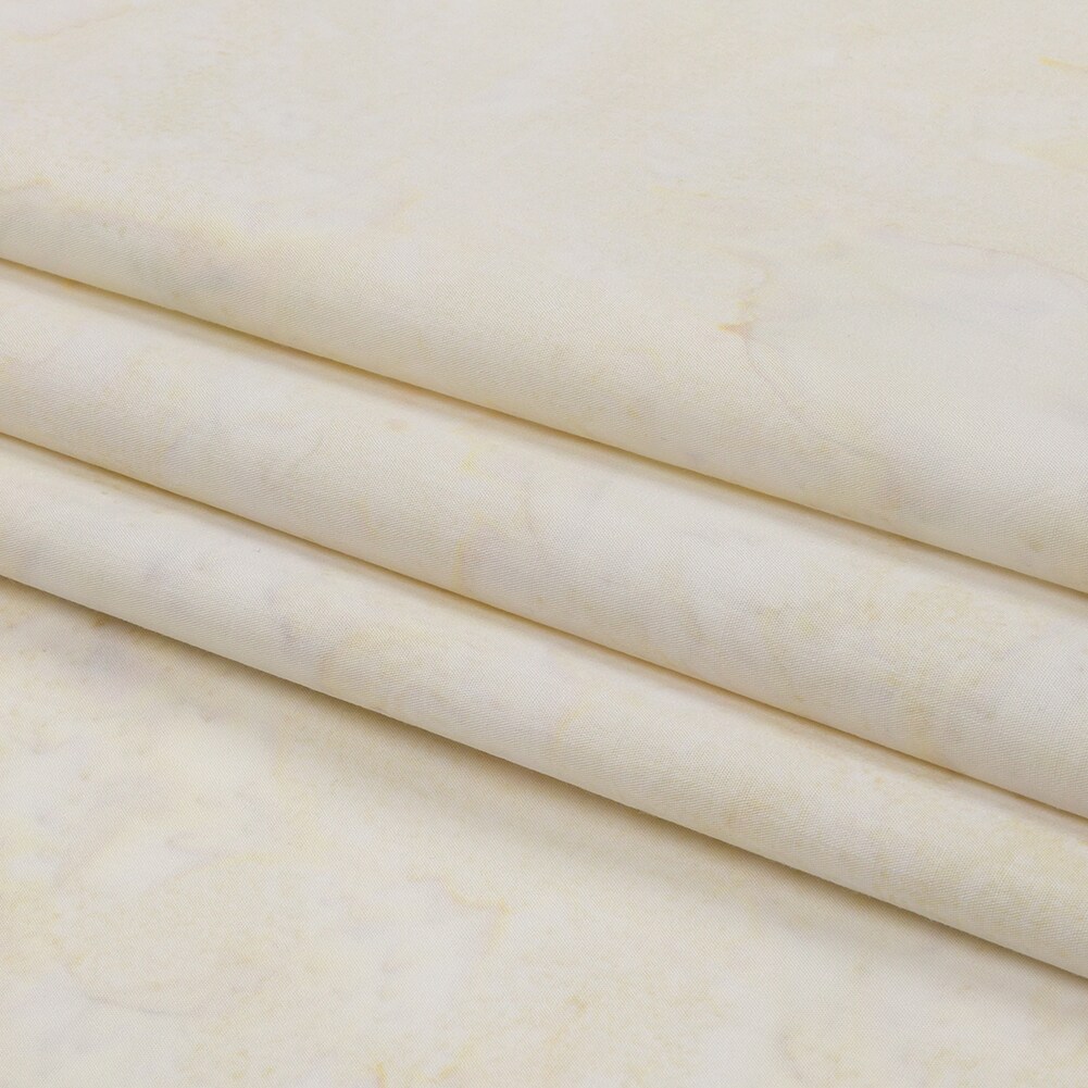 1 Yard Island Batiks Foundation Basics Cream Abstract Quilting Cotton Fabric