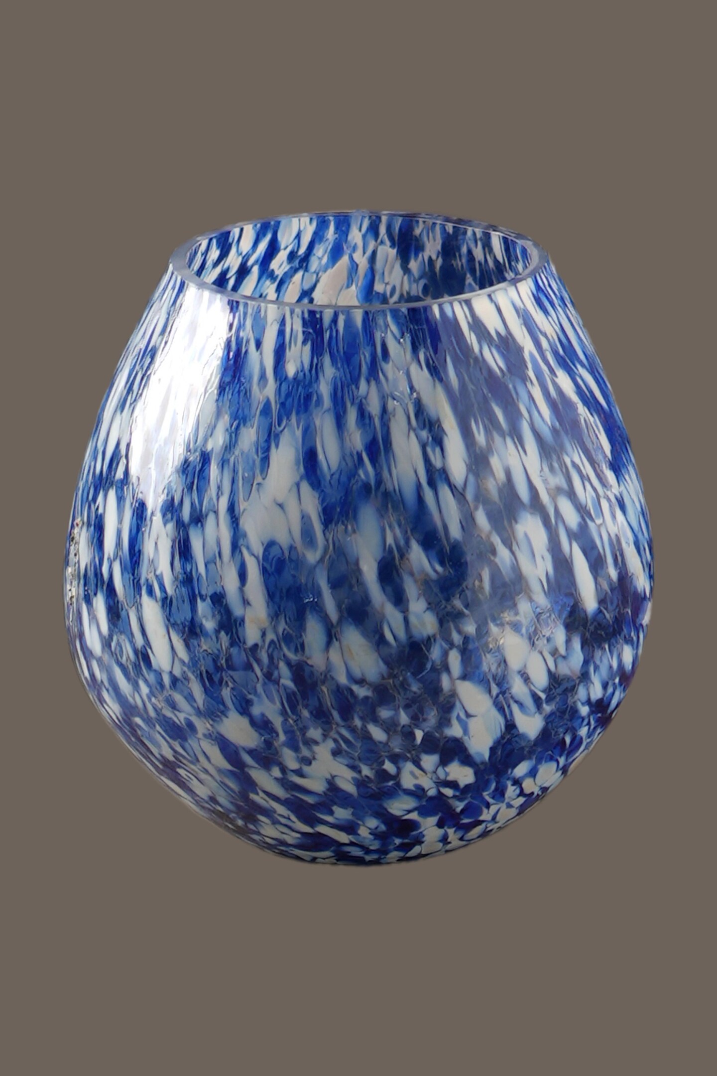 WHITE &#x26; BLUE SPLUTTER GLASS PGA VOTIVE