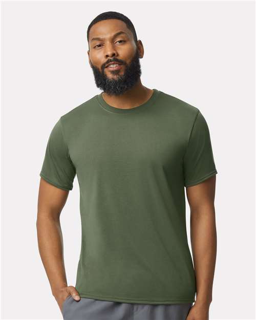 Gildan Performance Crewneck Short Sleeve T-Shirt for Workwear, Gym & Casual Wear Polyester Active Tee