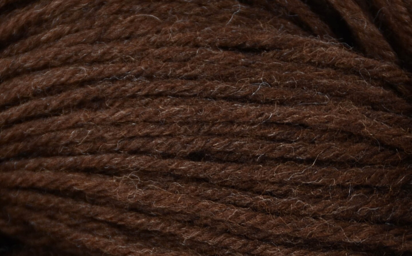 Universal Yarn Deluxe Worsted Naturals - 100% Wool - 4 colors