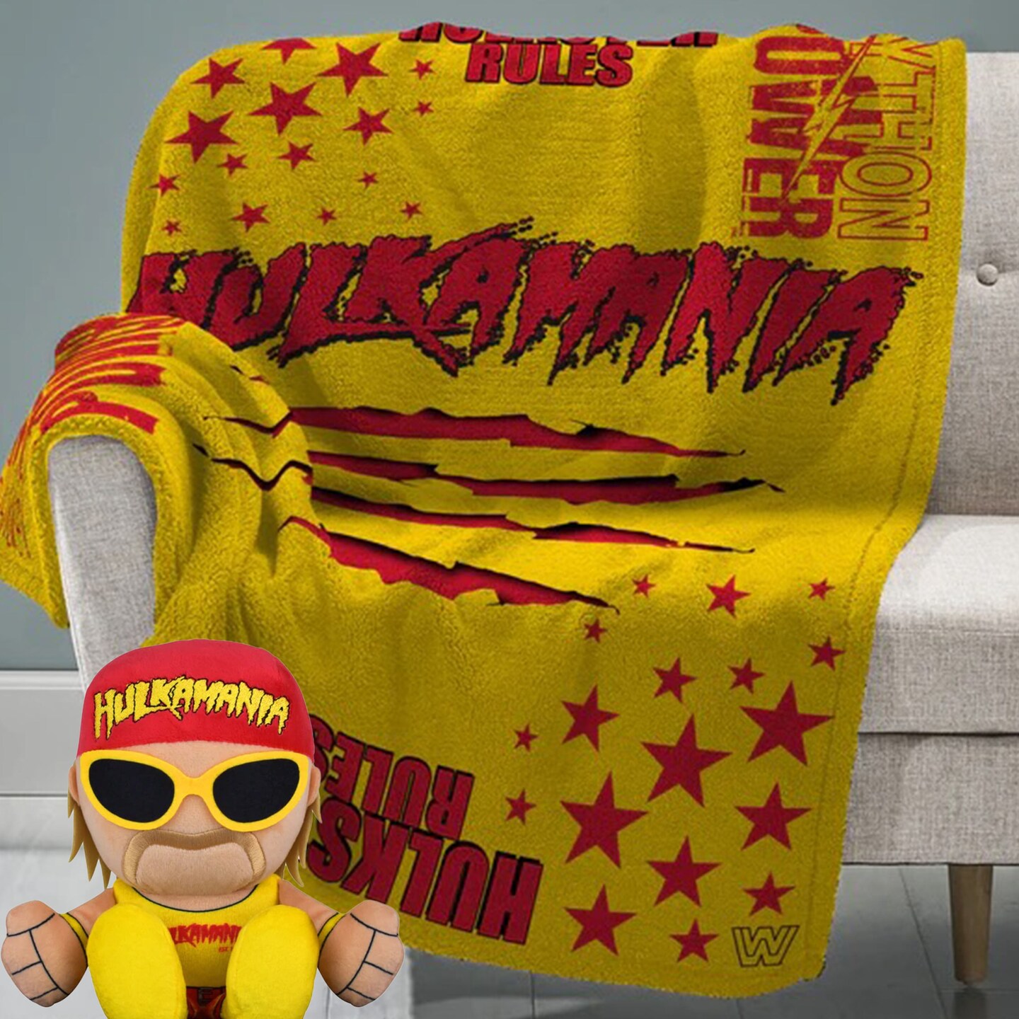 Sleep Squad WWE Hulk Hogan x Kuricha Plushie Bundle