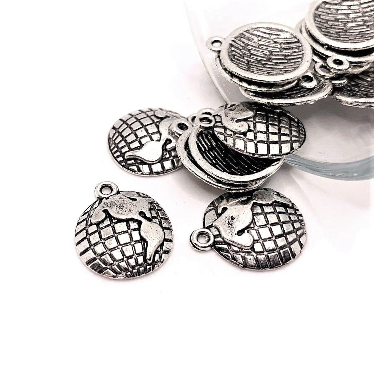 4, 20 or 50 Pieces: Silver Earth Globe Charms