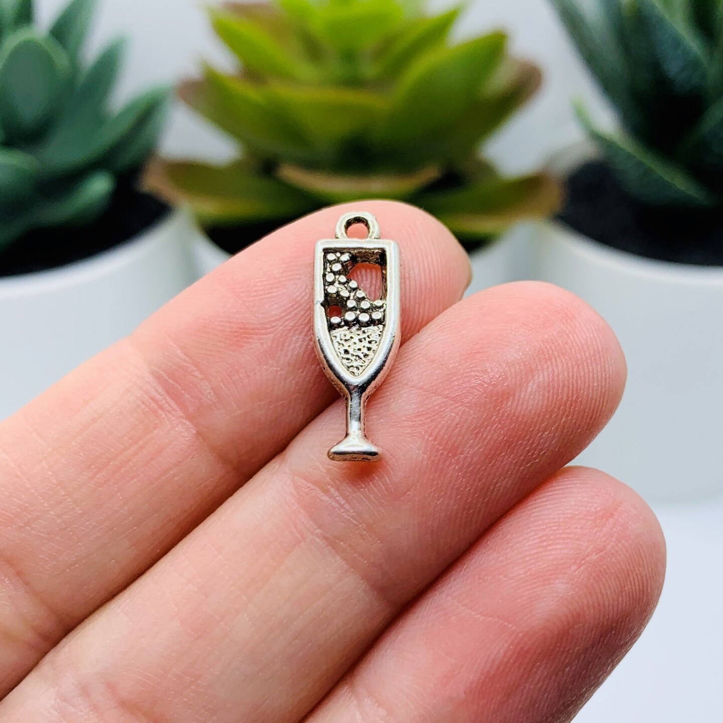 4, 20 or 50 Pieces: Silver Champagne Flute Charms