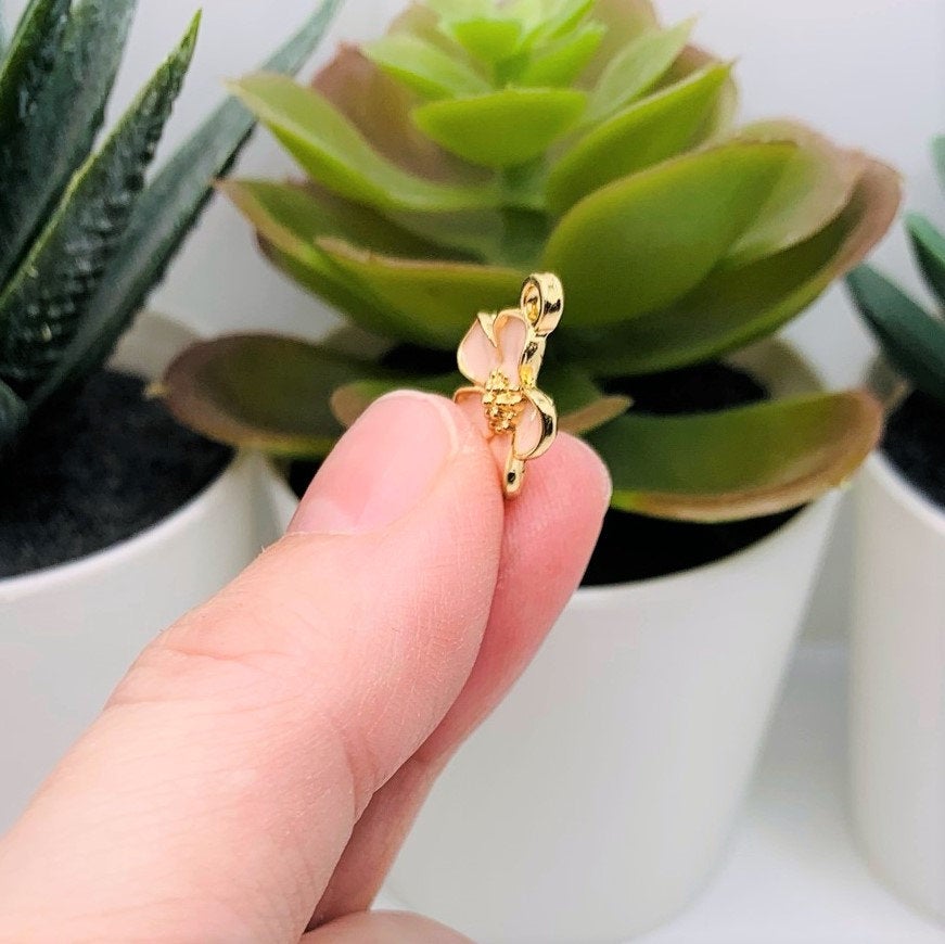 4, 20 or 50 Pieces: Light Pink and Gold Flower Charms