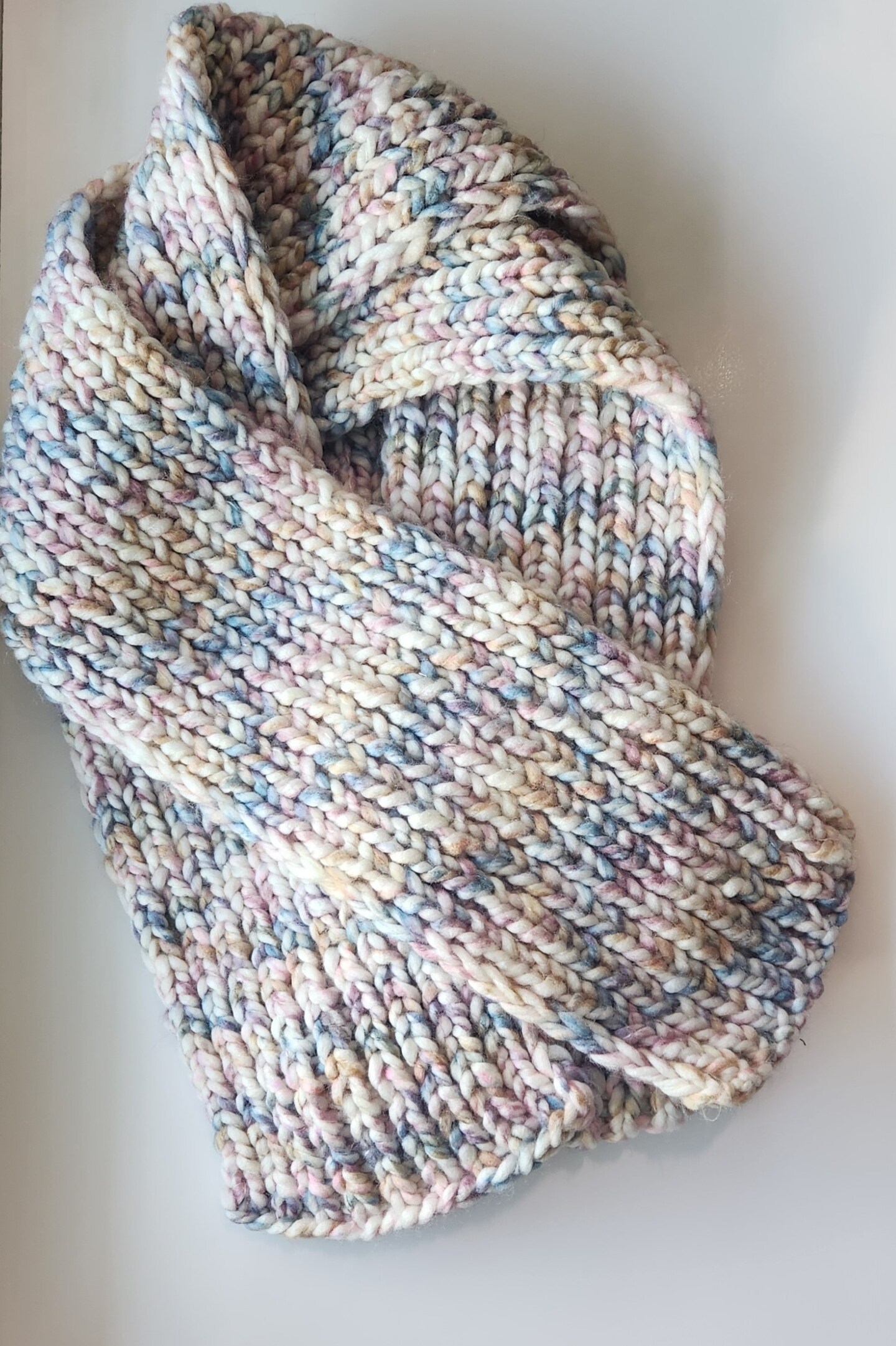 Learn to Knit: Extra Long Ribbed Scarf