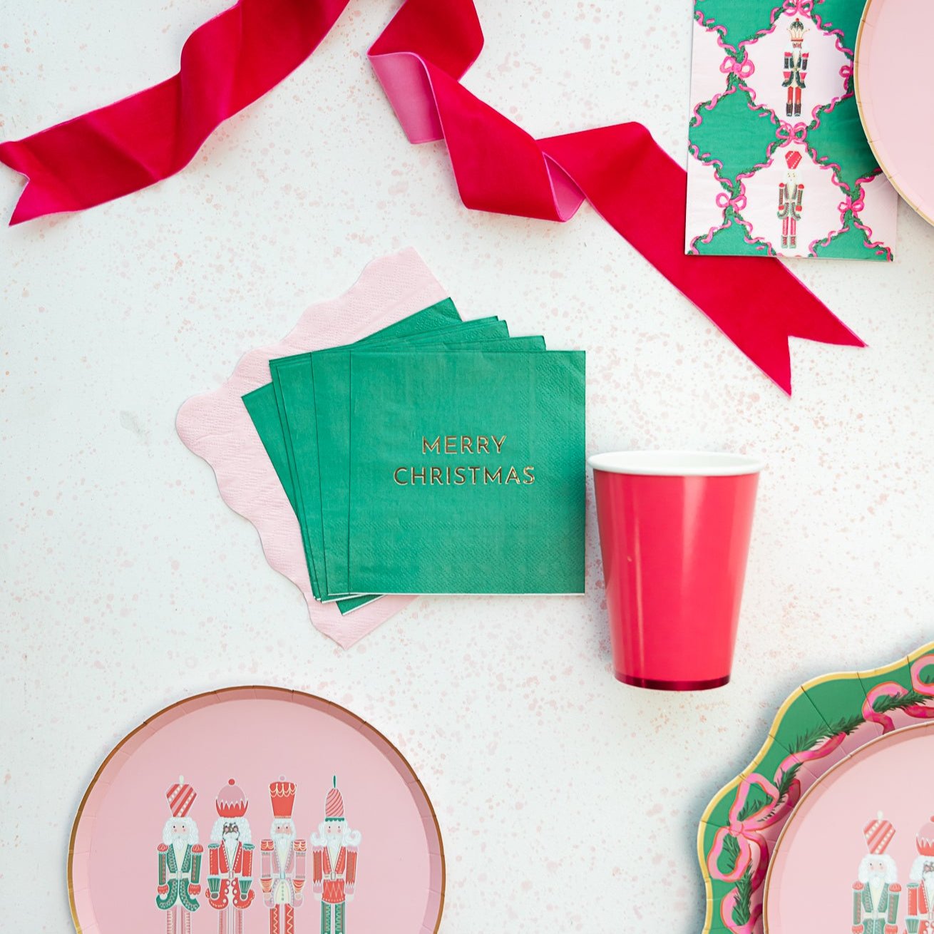 MERRY CHRISTMAS COCKTAIL NAPKINS