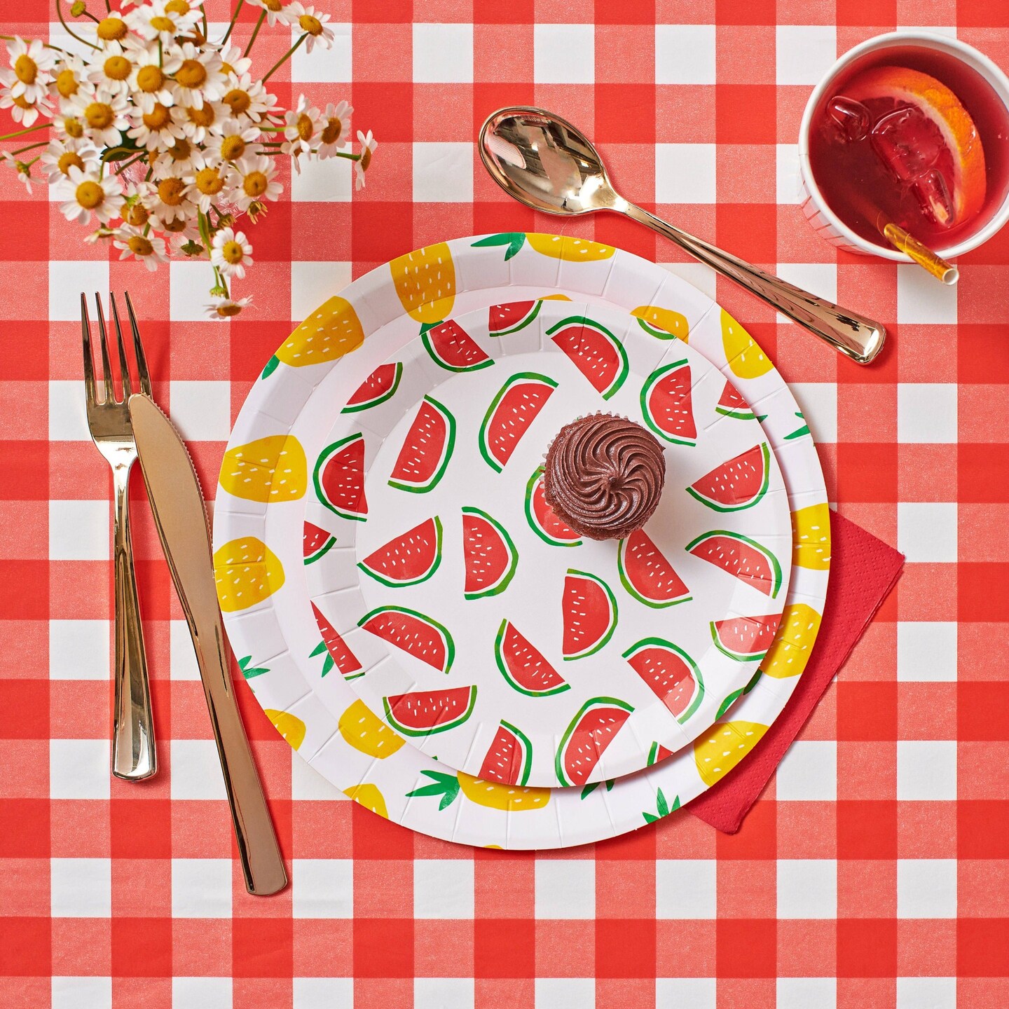 RED GINGHAM PAPER TABLECLOTH