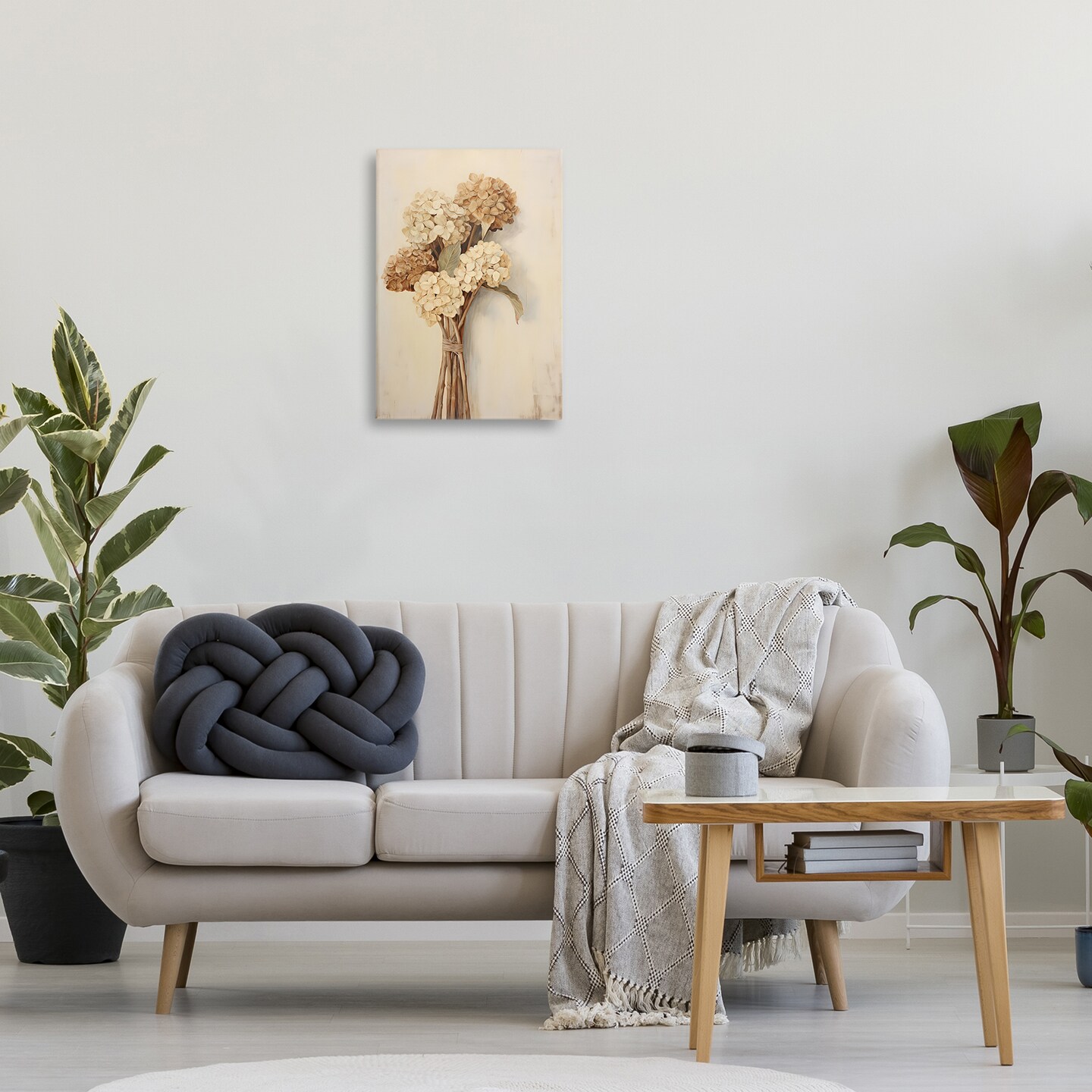 Stupell Industries Vintage Hydrangea Bundle Canvas Wall Art Design by Petals Prints Design