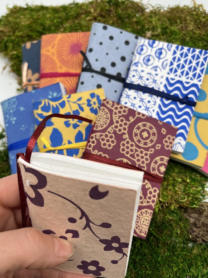 Gardener&#x27;s Mini Pocket Notebook - Sustainable