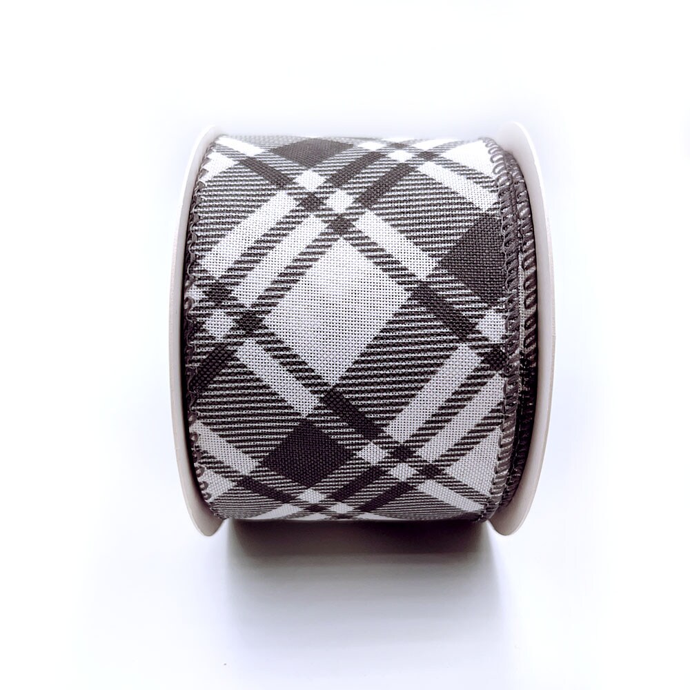 Designer&#x27;s Shop WR 63-5219 2.5&#x201D; x 10 yard Holiday Black and White Plaid wired edge ribbons