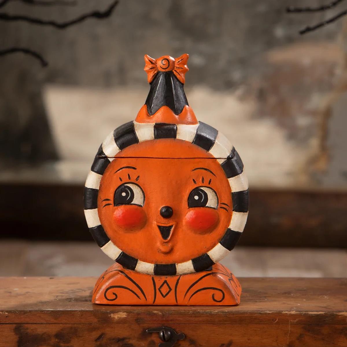 Johanna Parker by Bethany Lowe: Halloween Decor Spooky Laughing