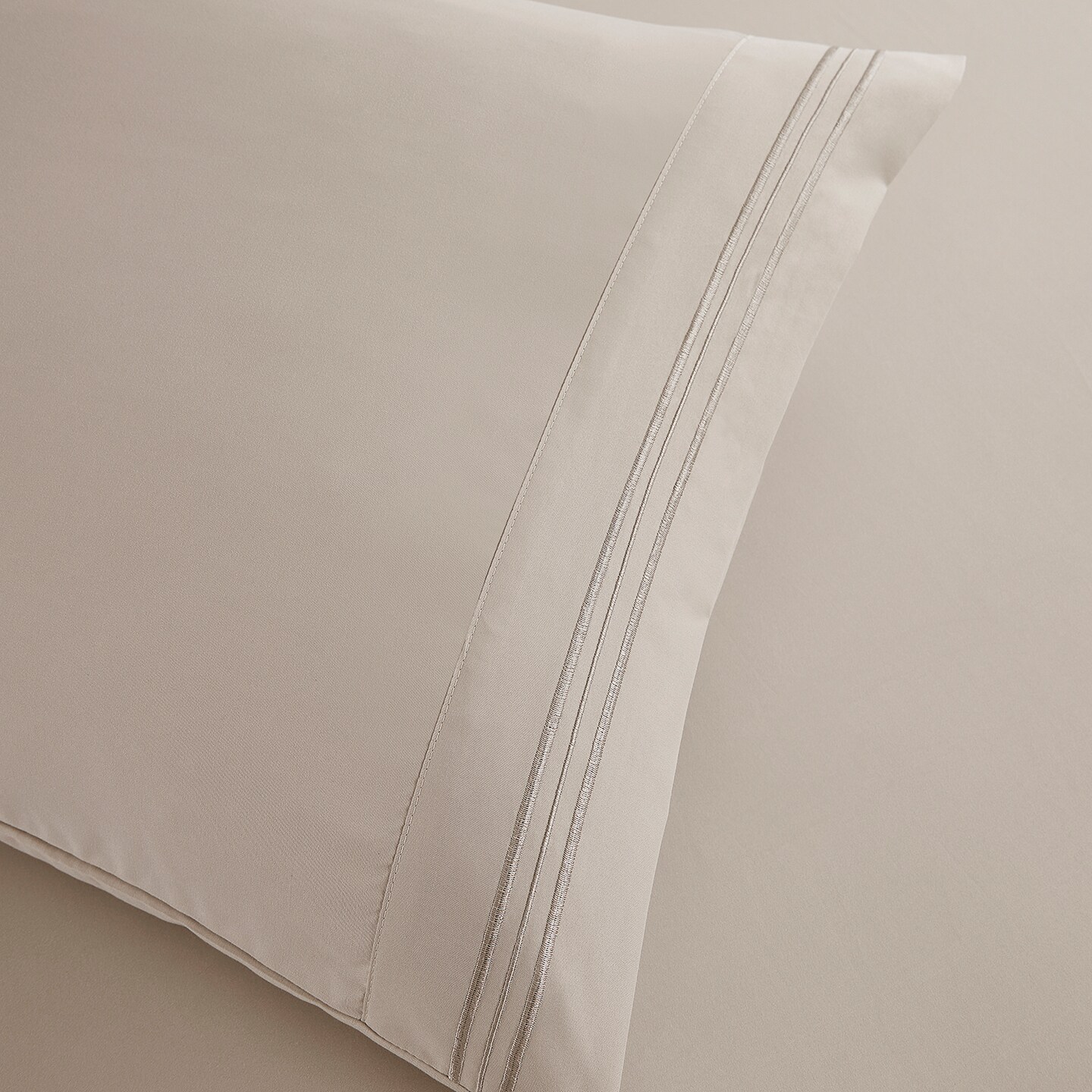 Clara Clark 4 Piece Deep Pocket Sheets Set