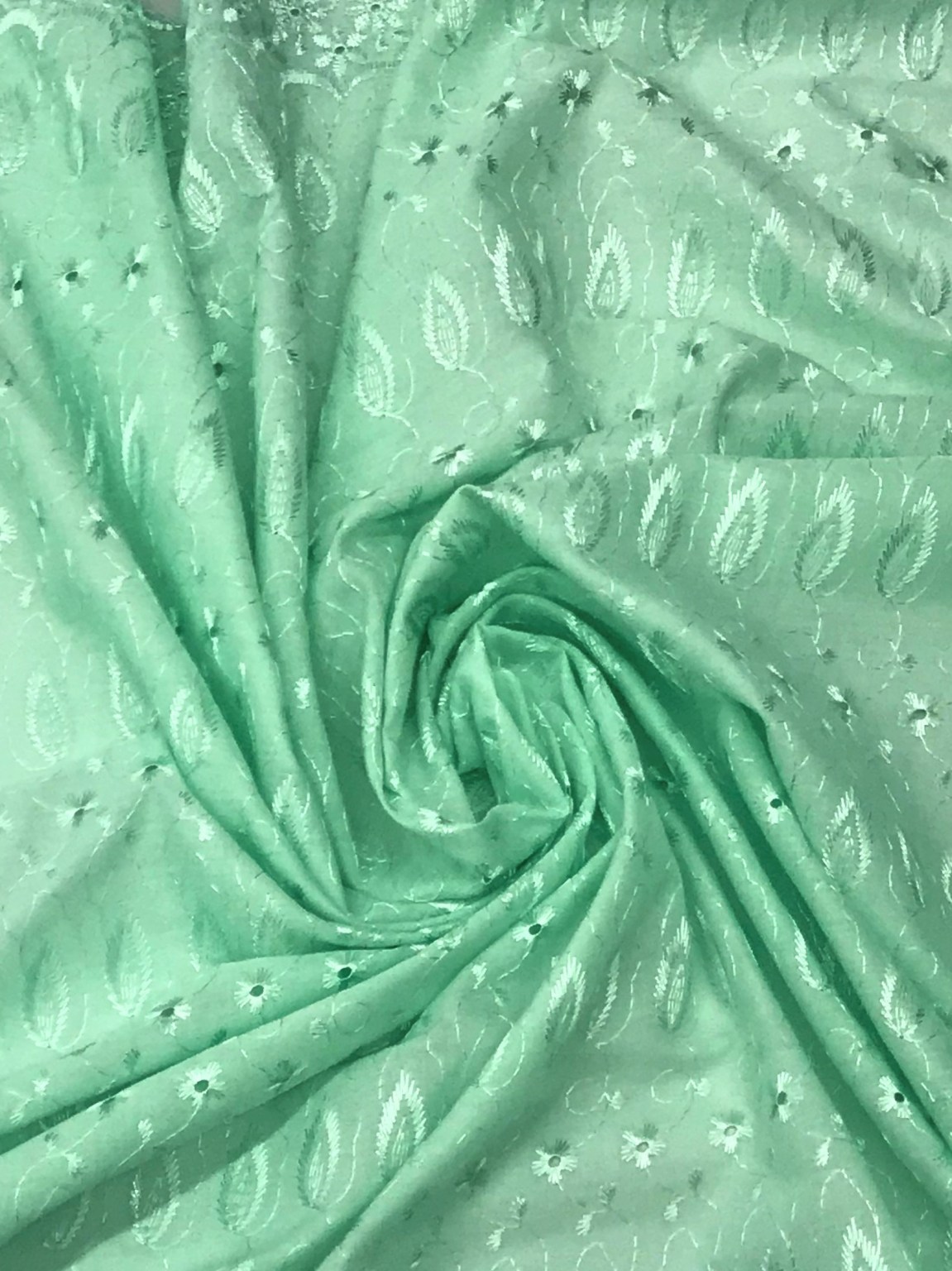 1 Yard Mint Green Medium Eyelet Fabric with Soft Feel and Double Border – 41/42" Wide