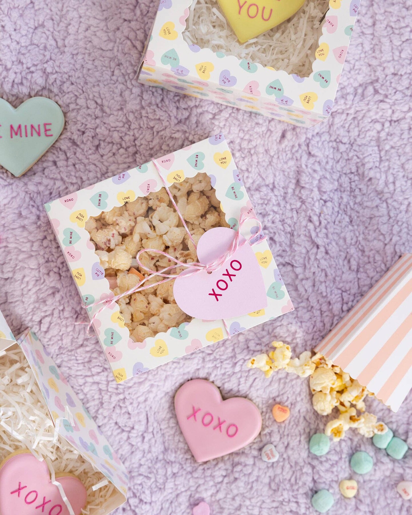 CONVERSATION HEARTS TREAT BOXES