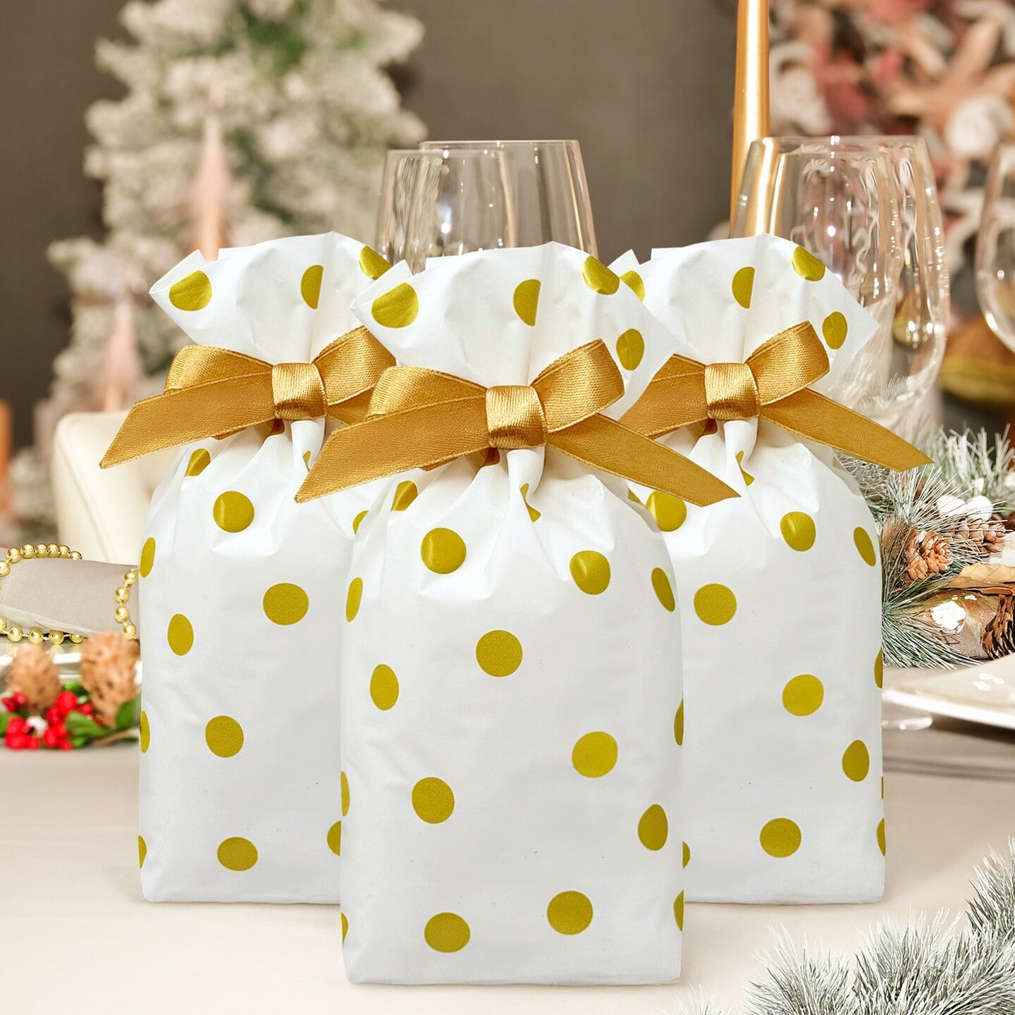 Wrapables Gold Dots Drawstring Treat Bags for Candy, Cookies, Treats, Gifts and Party Favors (50pcs)