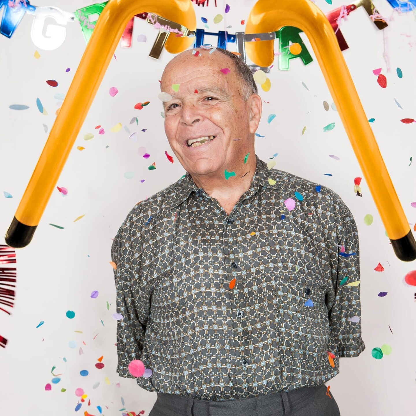 Old Man Inflatable Cane Walking Stick Crutch, Old Age Costume Accessory, Retirement Gag Gift Party Decorations