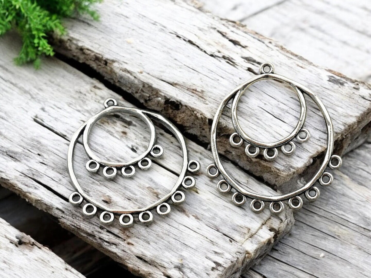 *10* 37x35mm Antique Silver Chandelier Earring Charms