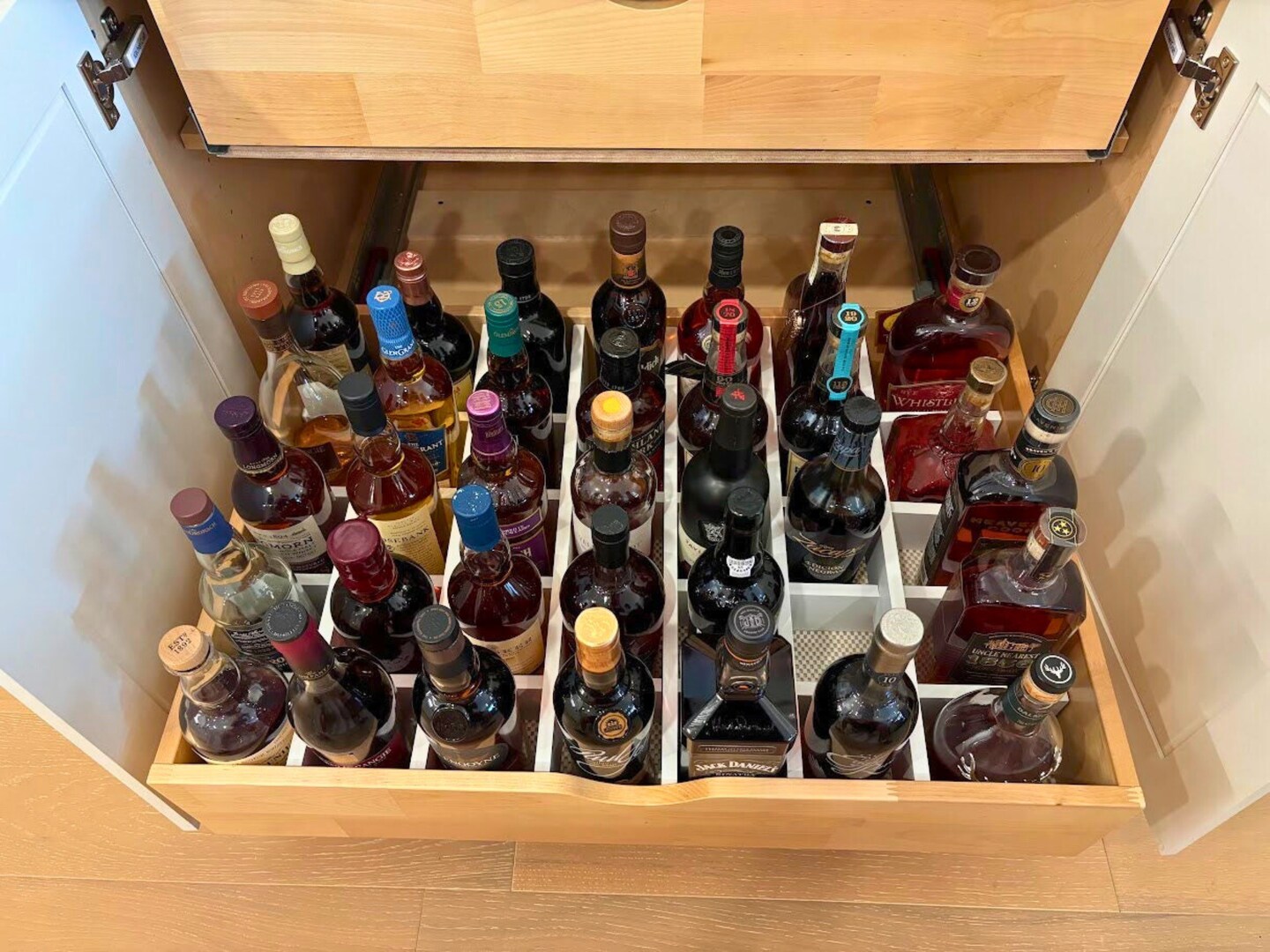 Bottle Divider Drawer Insert for Cups, Mugs, Tumblers, and Bottles