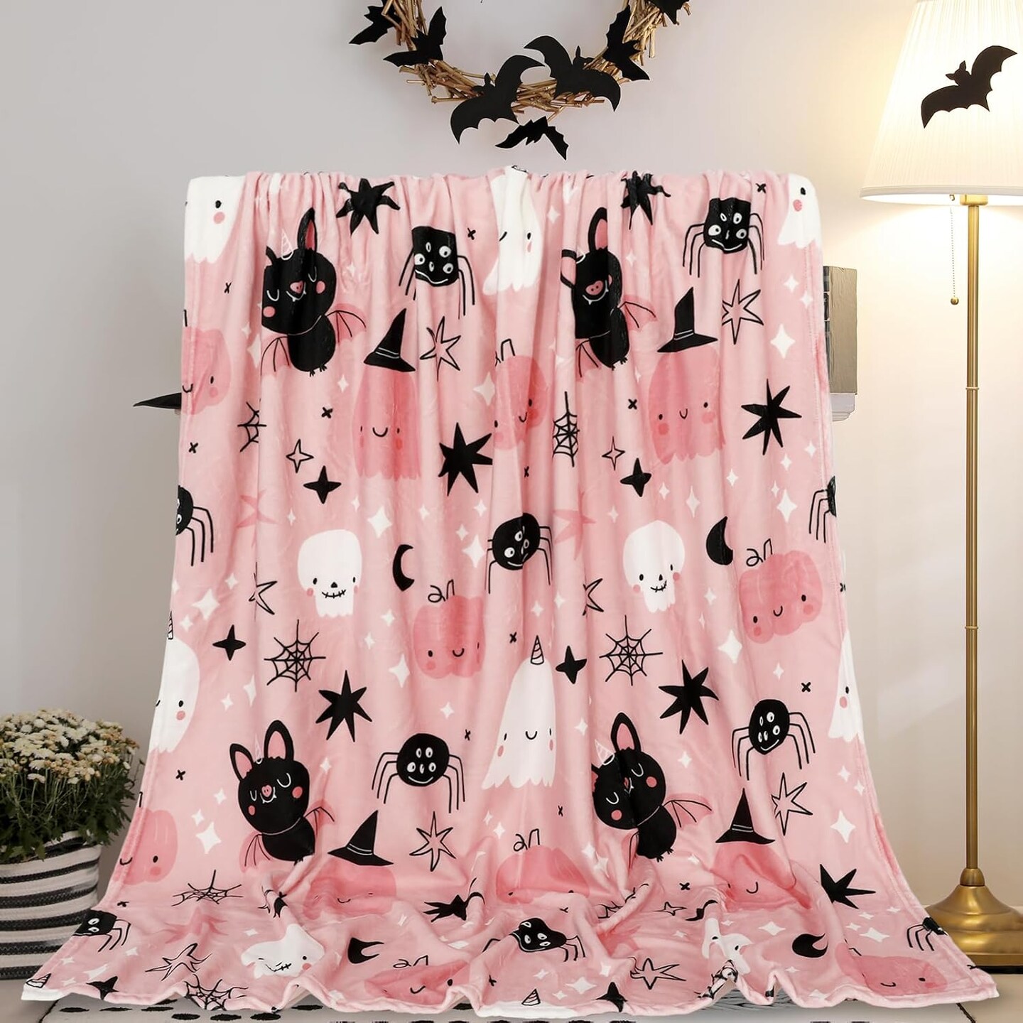 Halloween Fuzzy Blanket Pink Cute Pumpkin Ghost Bat(Pink Ghost Bats)