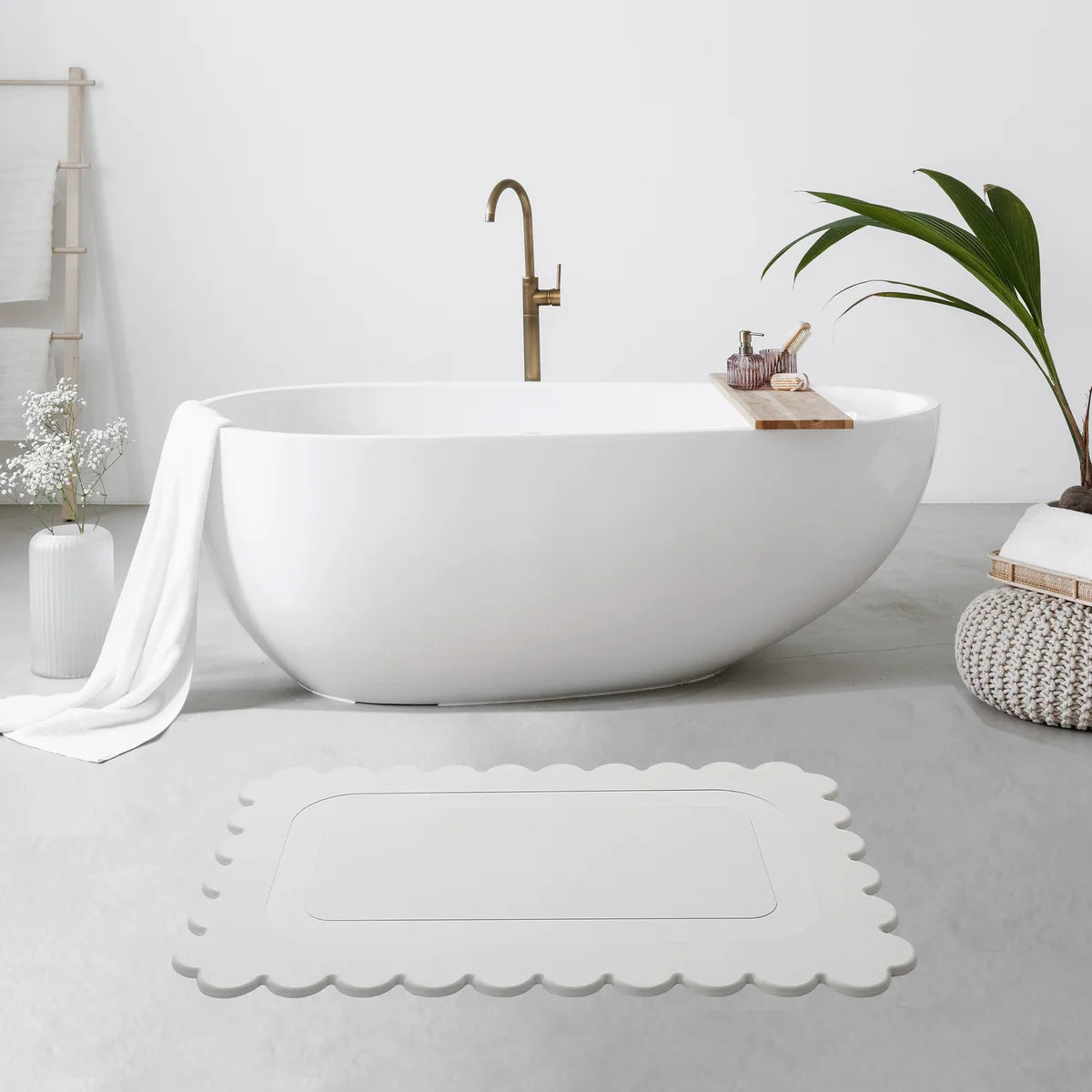 Off White Scallop Stone Bath Mat - Dimensions: 24&#x22;x15&#x22;