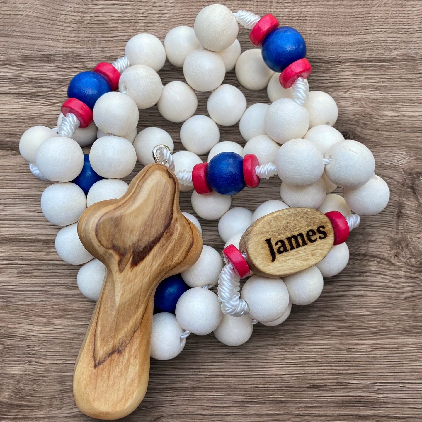 Patriotic Rosary with Name Engraving Personalized American Rosary Beads 4th of July White Custom Rosary Paracord Wooden Rosary Necklace