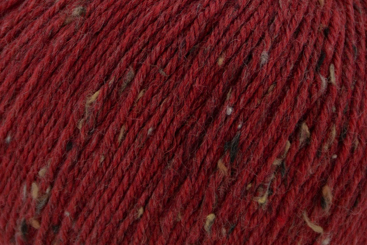 Universal Yarn Deluxe Worsted Tweed Superwash Wool Blend - #901 Garnet