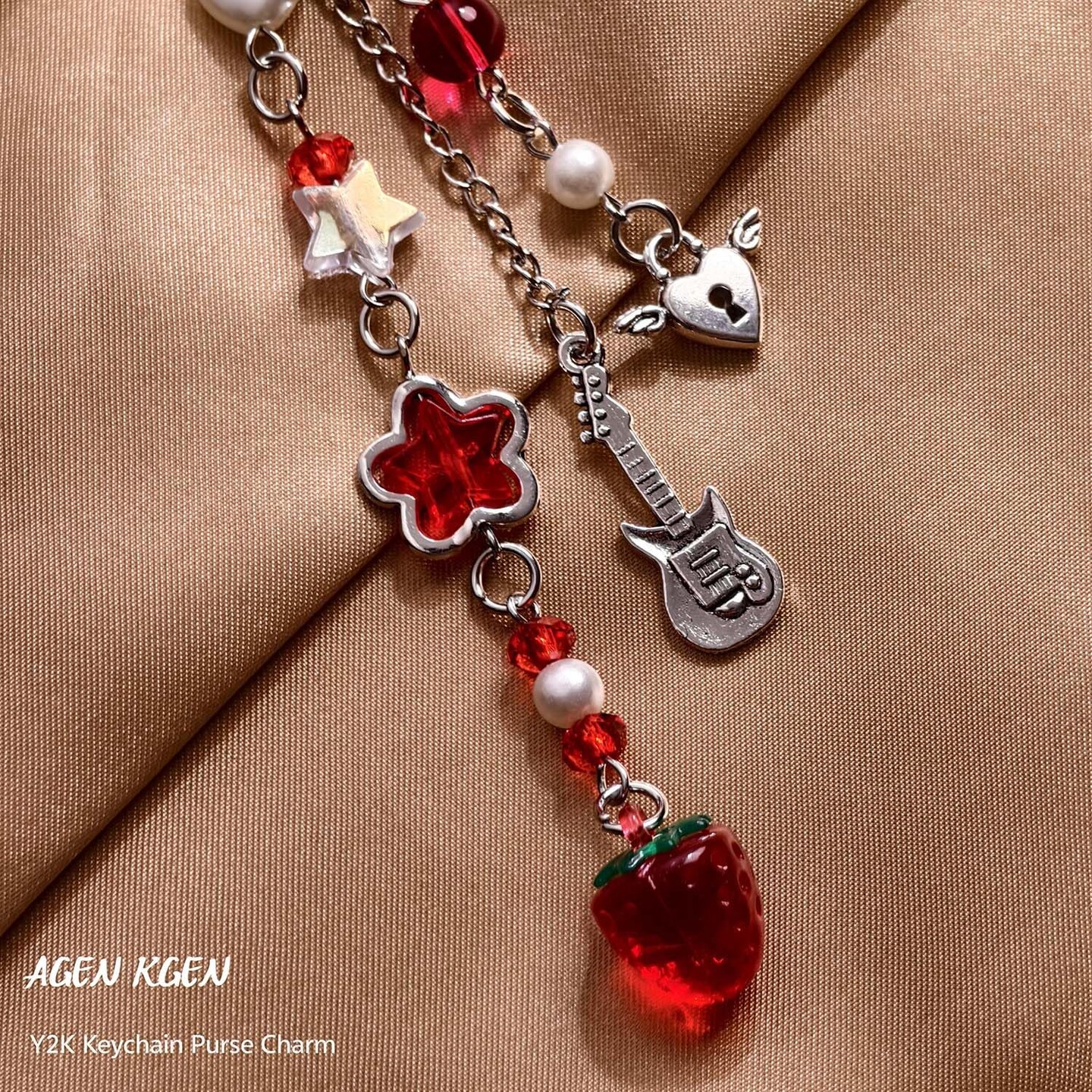 Novelty keychains Aesthetic Y2K Keychain Charms Stylish Keychains Accessories for Women Bag Purse Gifts (1x Red Strawberry)