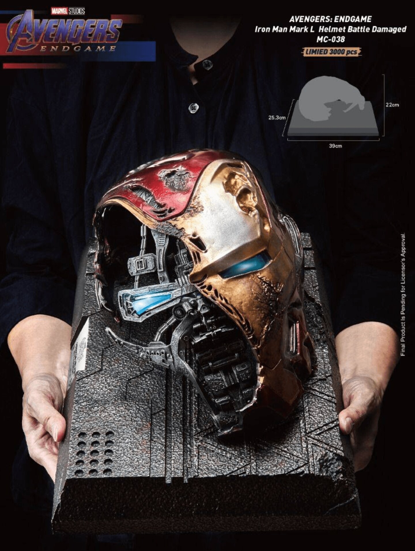Avengers: Endgame Iron Man Mark 50 Helmet Battle Table Top Statue