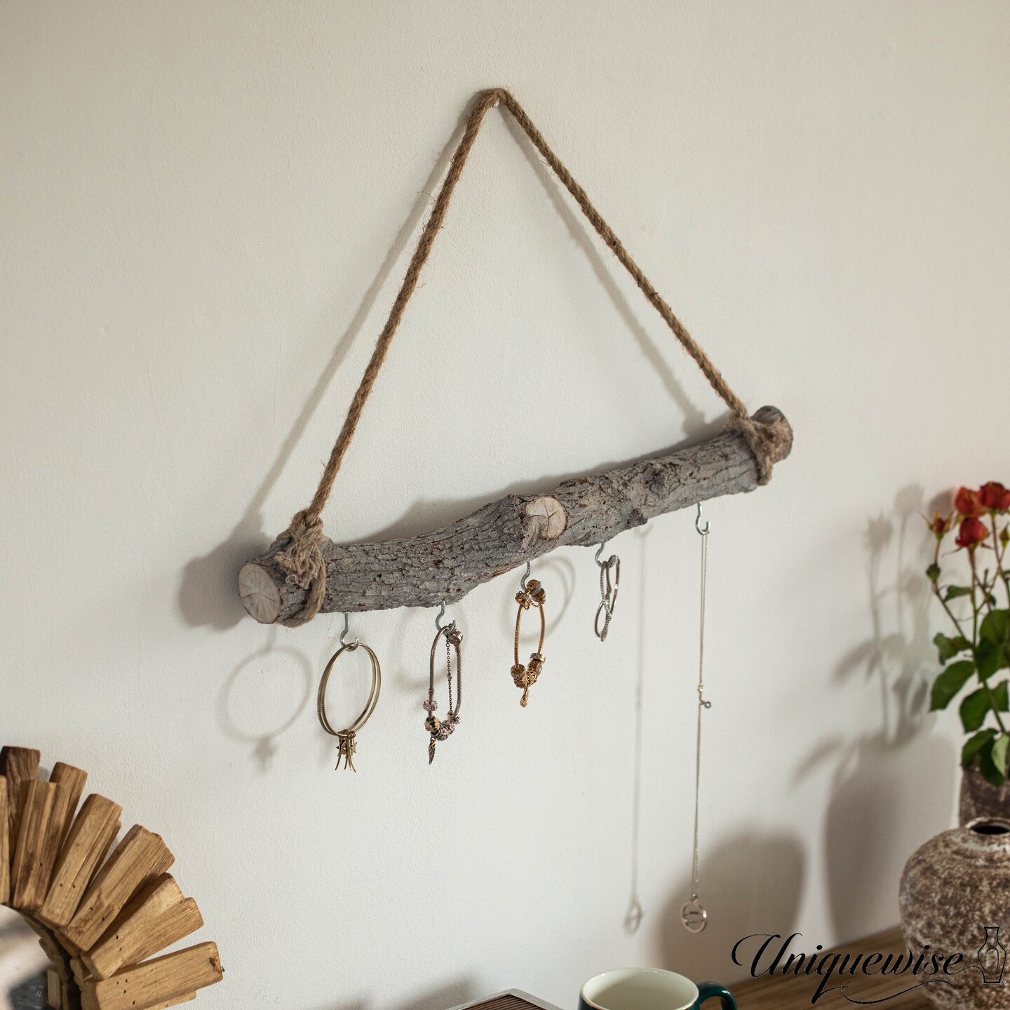 Uniquewise 19-inch Natural Decorative Jujube Wooden Log Hanging Farmhouse Wall Decor with 5 Hooks for Keys Hats and Wall Accessories - Perfect for Entryway Living Room Kitchen Hallways and Dining Area