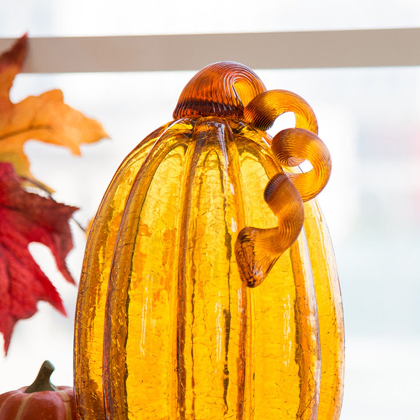 Set of 2 Handmade Amber &#x26; Crackle Glass Pumpkin