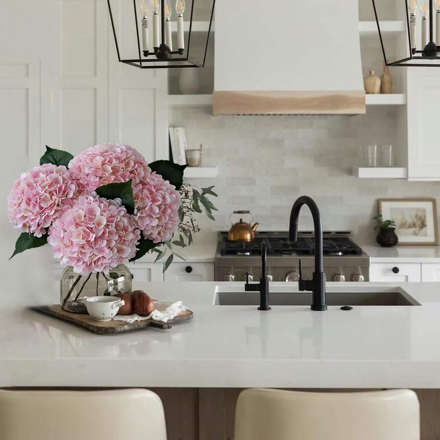 4Pcs Light Pink Silk Hydrangea Artificial Flower Big Blooms 20'' Long Stem Faux Hydrangea for Home Baby Shower Party Indoor Outdoor Wedding Table Centerpiece Spring Flower Decor