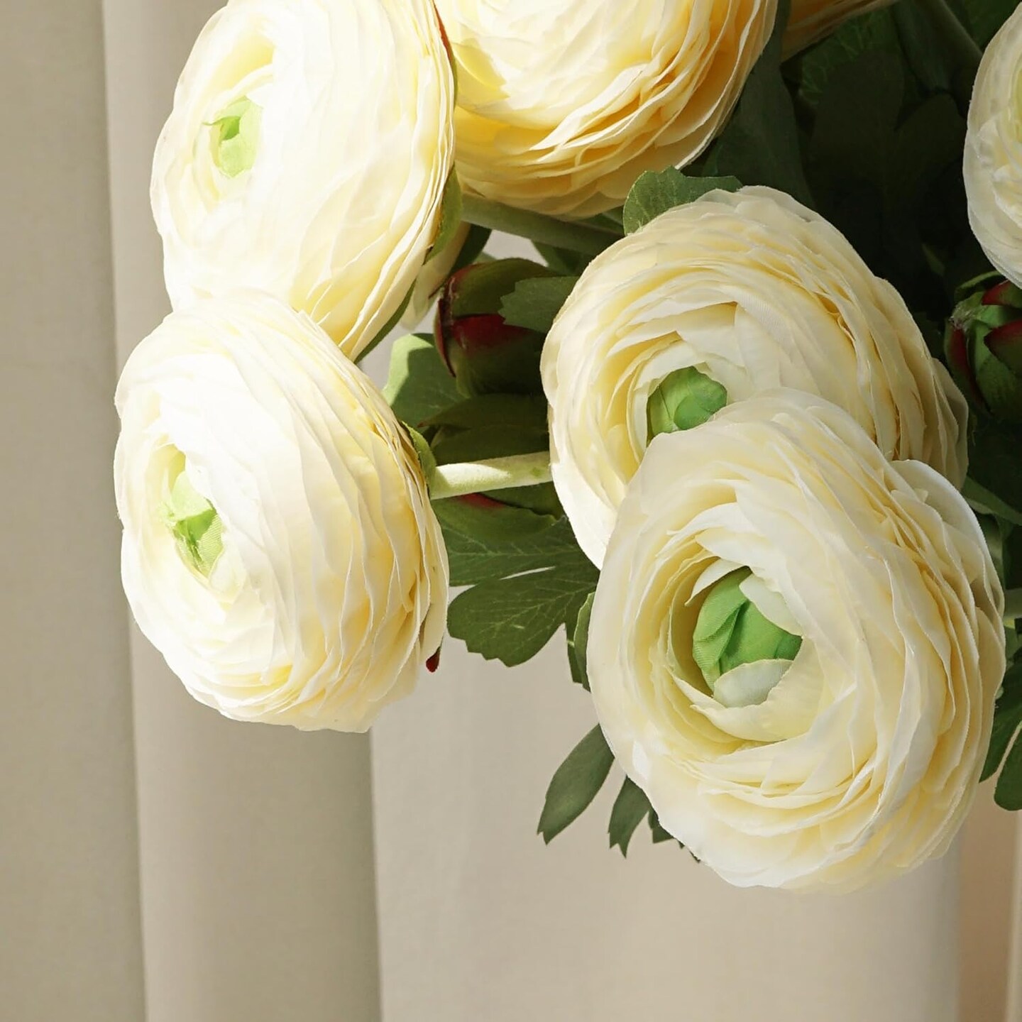 10PCS Artificial Ranunculus Flowers with Real Touch Stem Silk Ranunculus Blooming Flowers Faux Leave for Home Decor Flowers Bouquet Ivory Mums Artificial Flowers