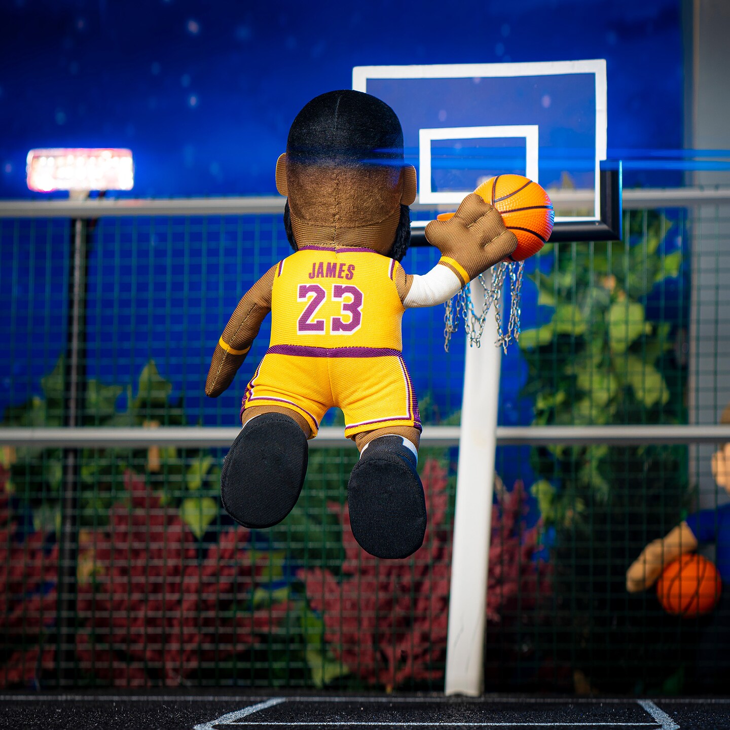 Bleacher Creatures Los Angeles Lakers LeBron James 10&#x22; Plush Figure